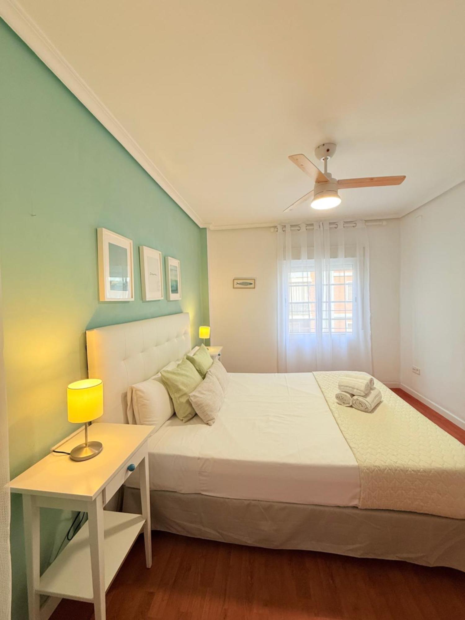 Travel Habitat Mestalla Валенсия Экстерьер фото